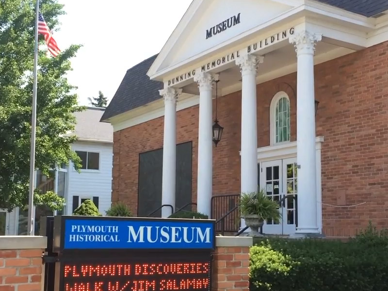 A big band veteran donates his vast Lincoln collection to the Plymouth Historical Museum