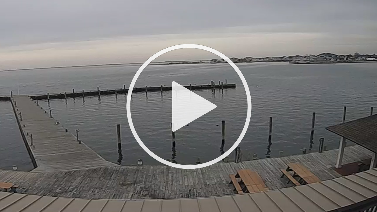 Live Cam Babylon Yacht Club, Babylon, New York - United States