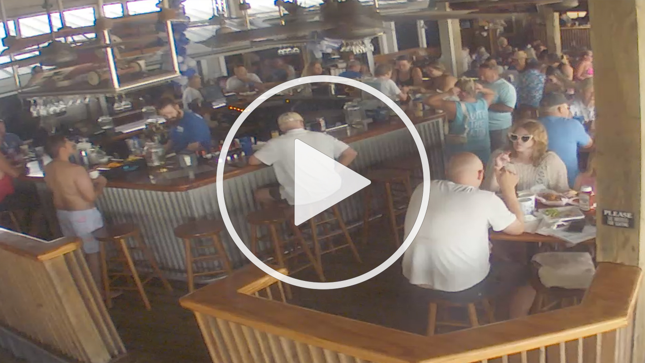 Live Webcam Schooners' Hill Bar - Hill Bar - Panama City Beach, Florida - United States